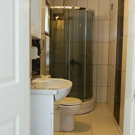 Konukevi Anemo Hotel Çeşme